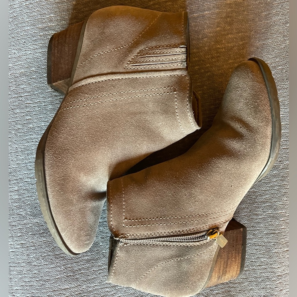 Blondo Villa Waterproof Ankle Booties, tan, 7.5